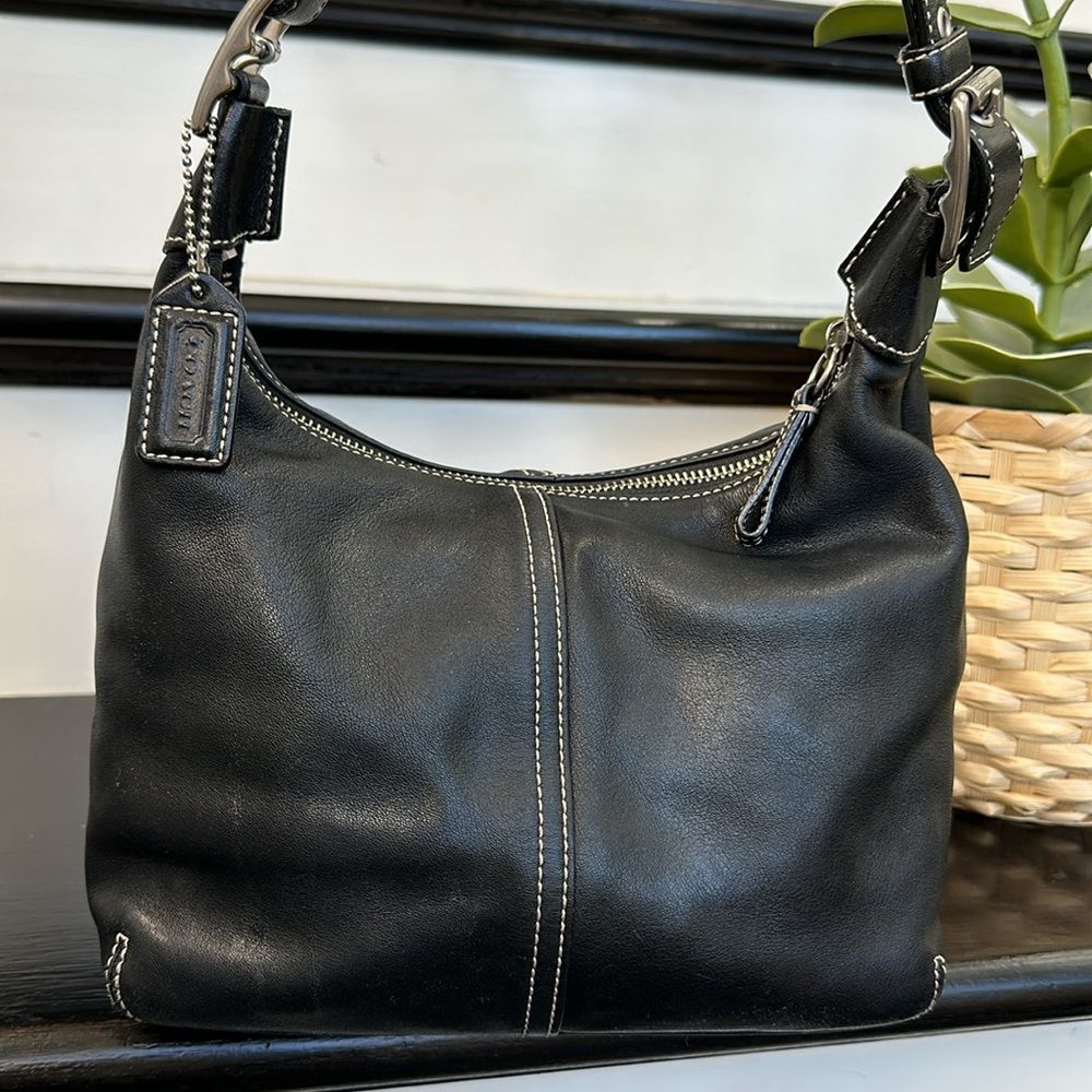 Coach vintage Y2K hobo genuine leather shoulder handbag purse 9566 crossbody